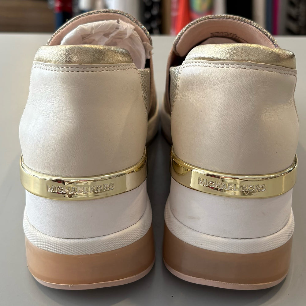 
                      
                        9.5M Michael Kors Slip-On Shoes
                      
                    