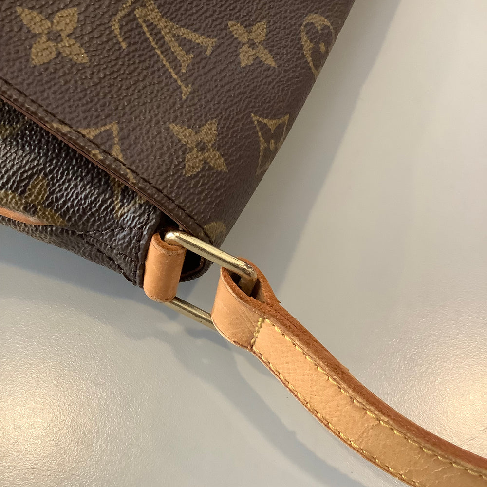 
                      
                        Louis Vuitton Large Musette Bag
                      
                    