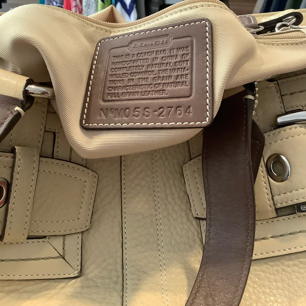 
                      
                        Coach Hampton Shoulder Bag
                      
                    