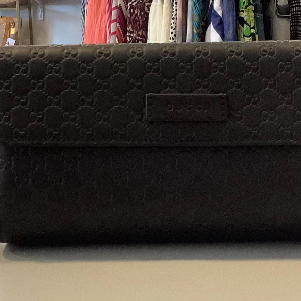 Gucci Microguccissima Wallet