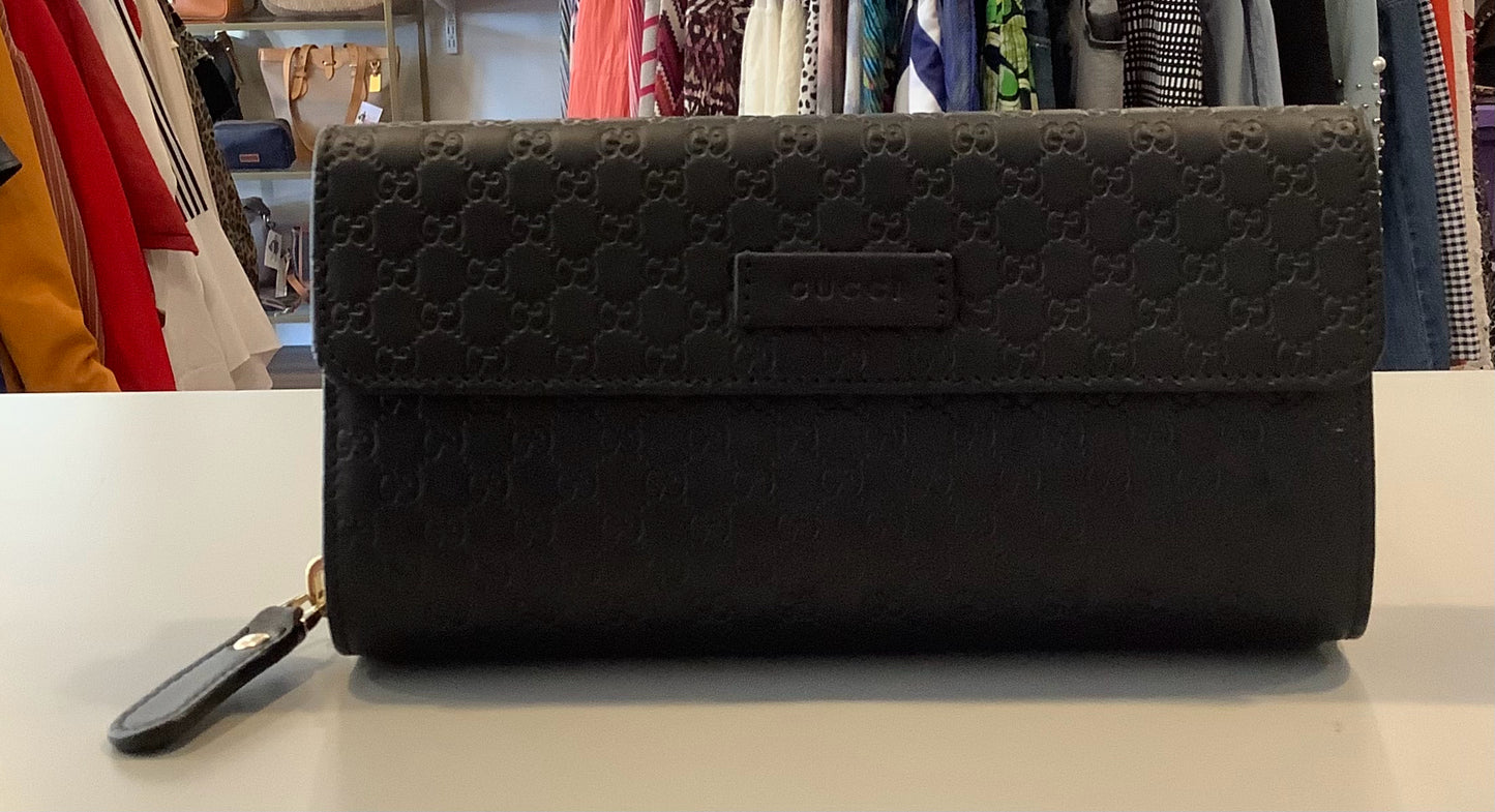 Gucci Microguccissima Wallet