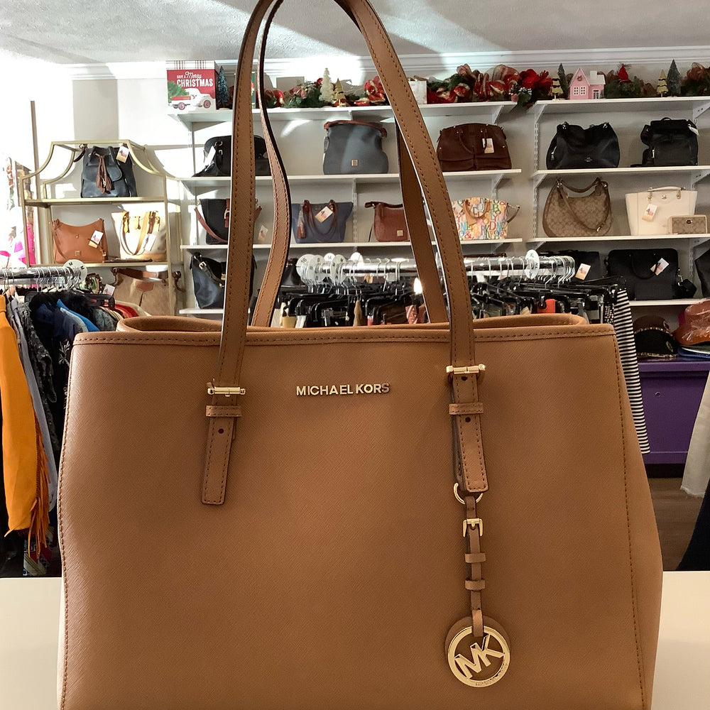 Michael Kors Jet Set Saffiano Leather Tote Bag