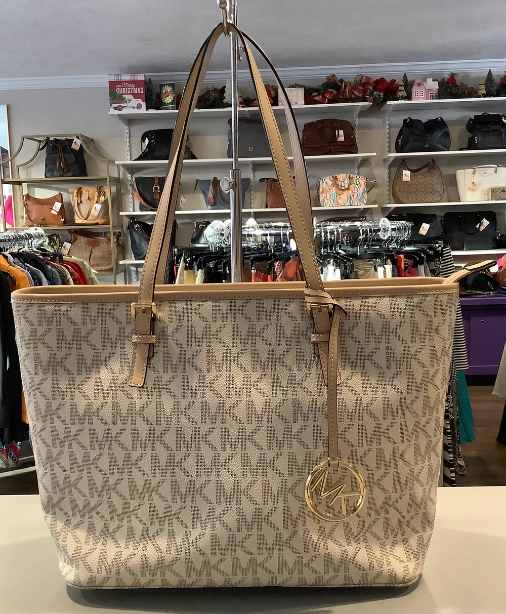 Michael Kors Jet Set Travel Tote