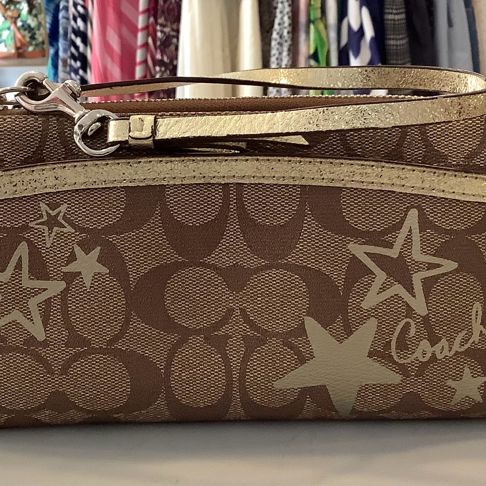 Coach Signature Wristlet Wallet Tan/Gold trim Star Zippy