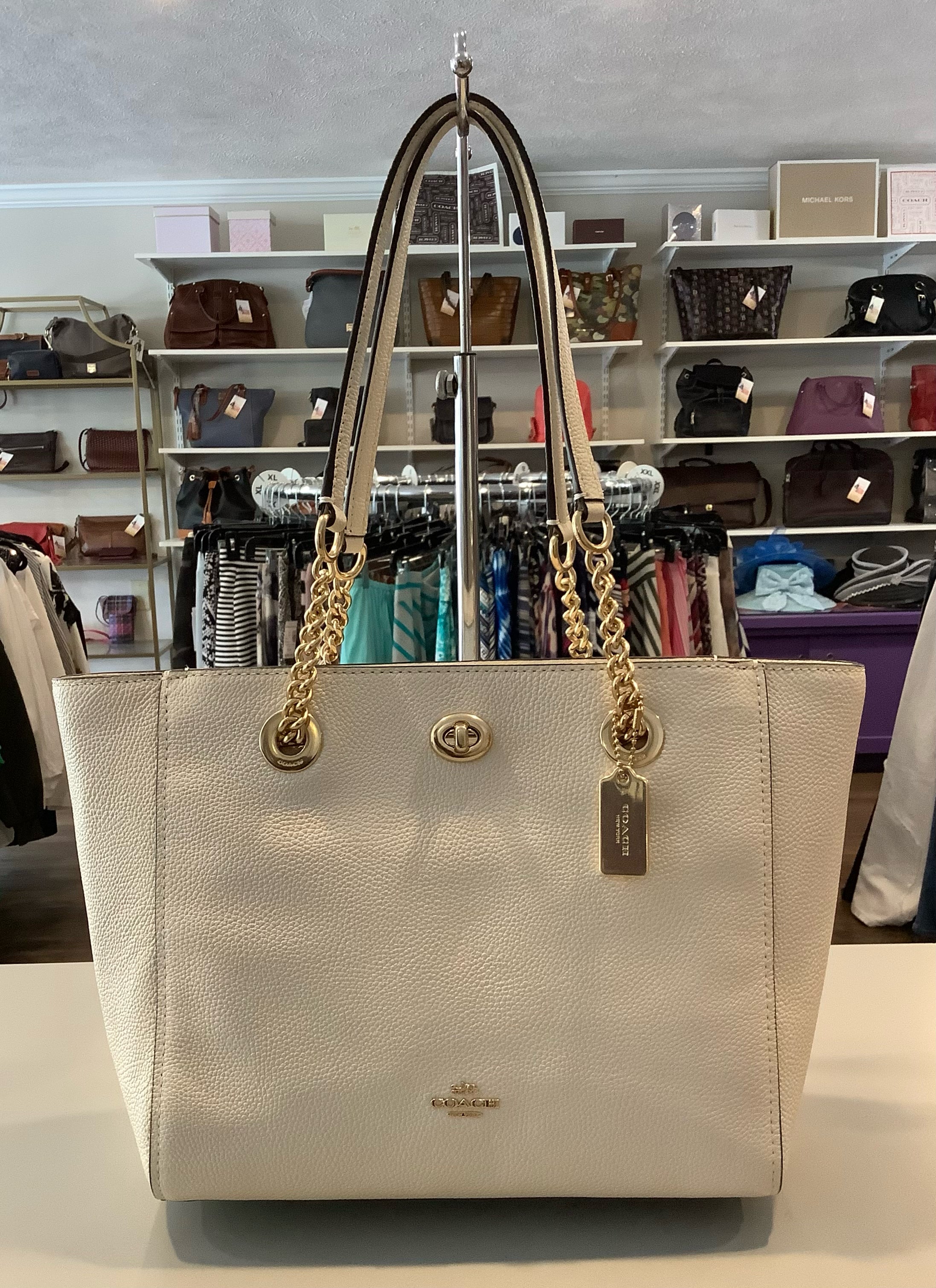 Coach pebbled turnlock chain tote best sale