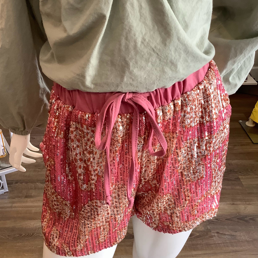 Size L Grace+Emma Shorts