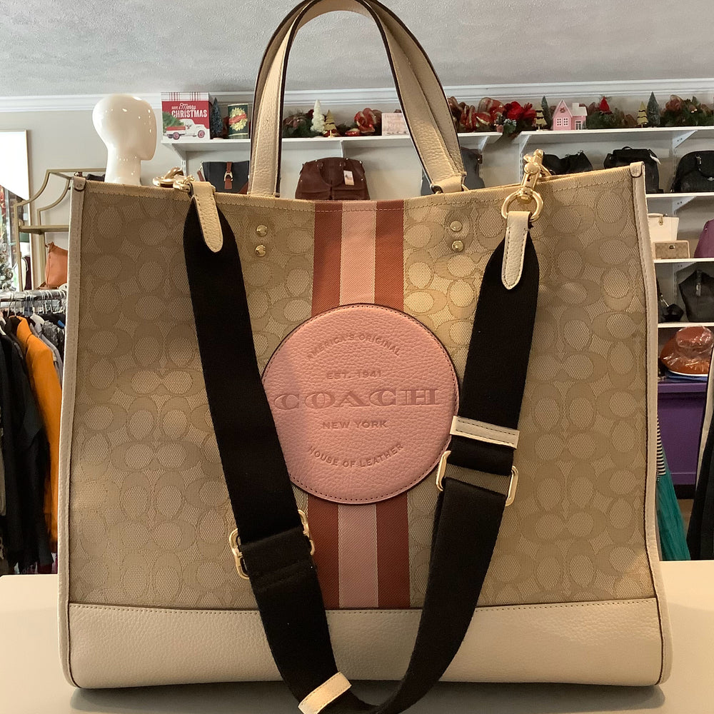 Coach Dempsy 40 Jaquard with Signature Stripe