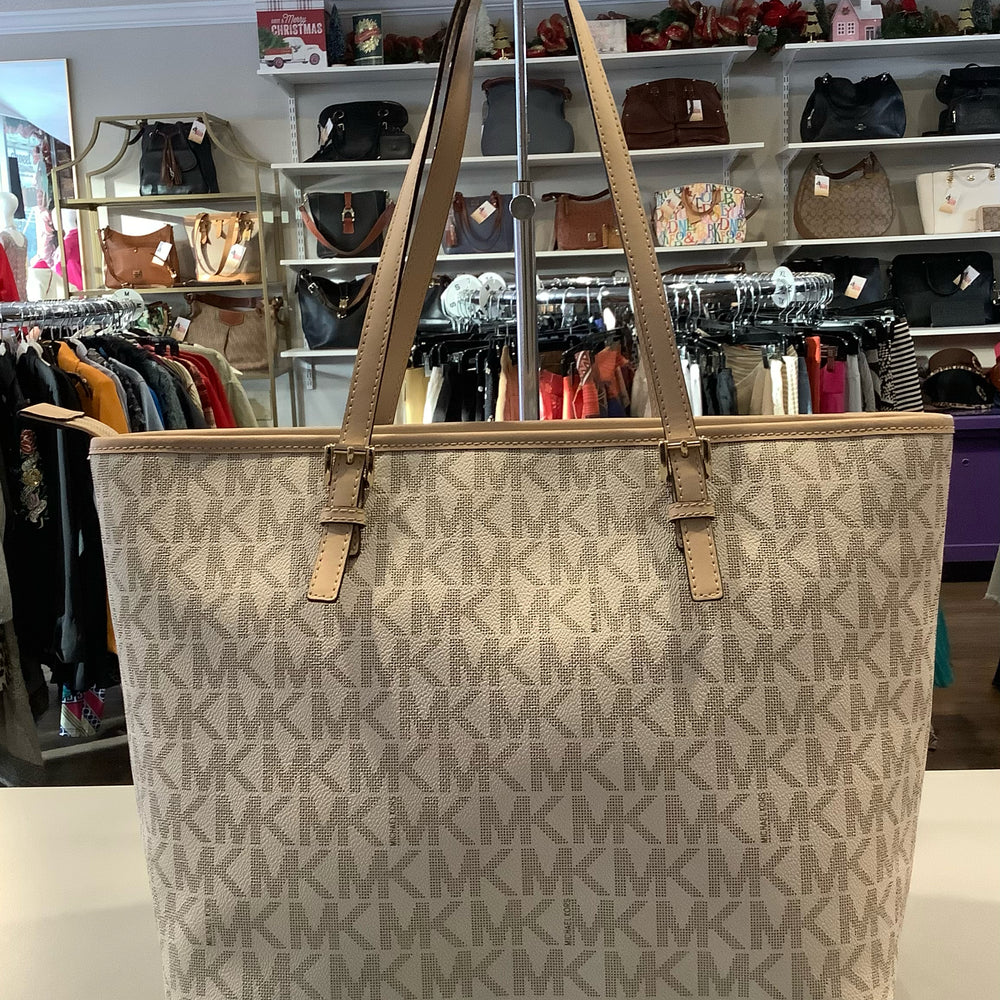 Michael Kors Jet Set Travel Tote