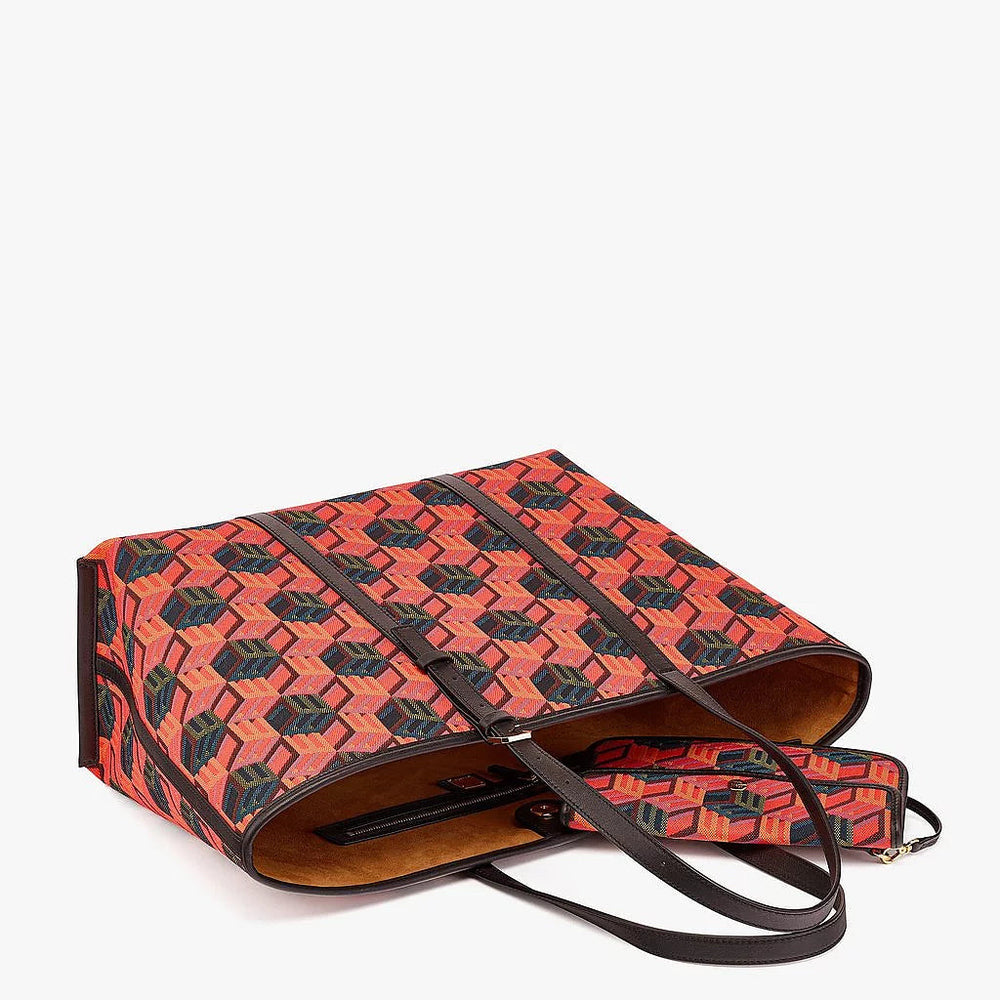 
                      
                        MCM Shopper in Cubic Monogram Jacquard
                      
                    