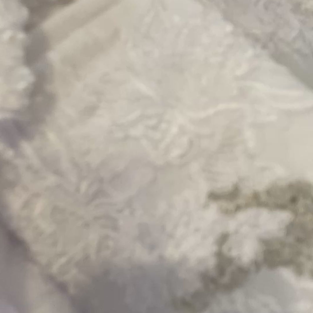 
                      
                        Load and play video in Gallery viewer, Size 20 Morilee By Madeline Gardner Wedding Dress
                      
                    