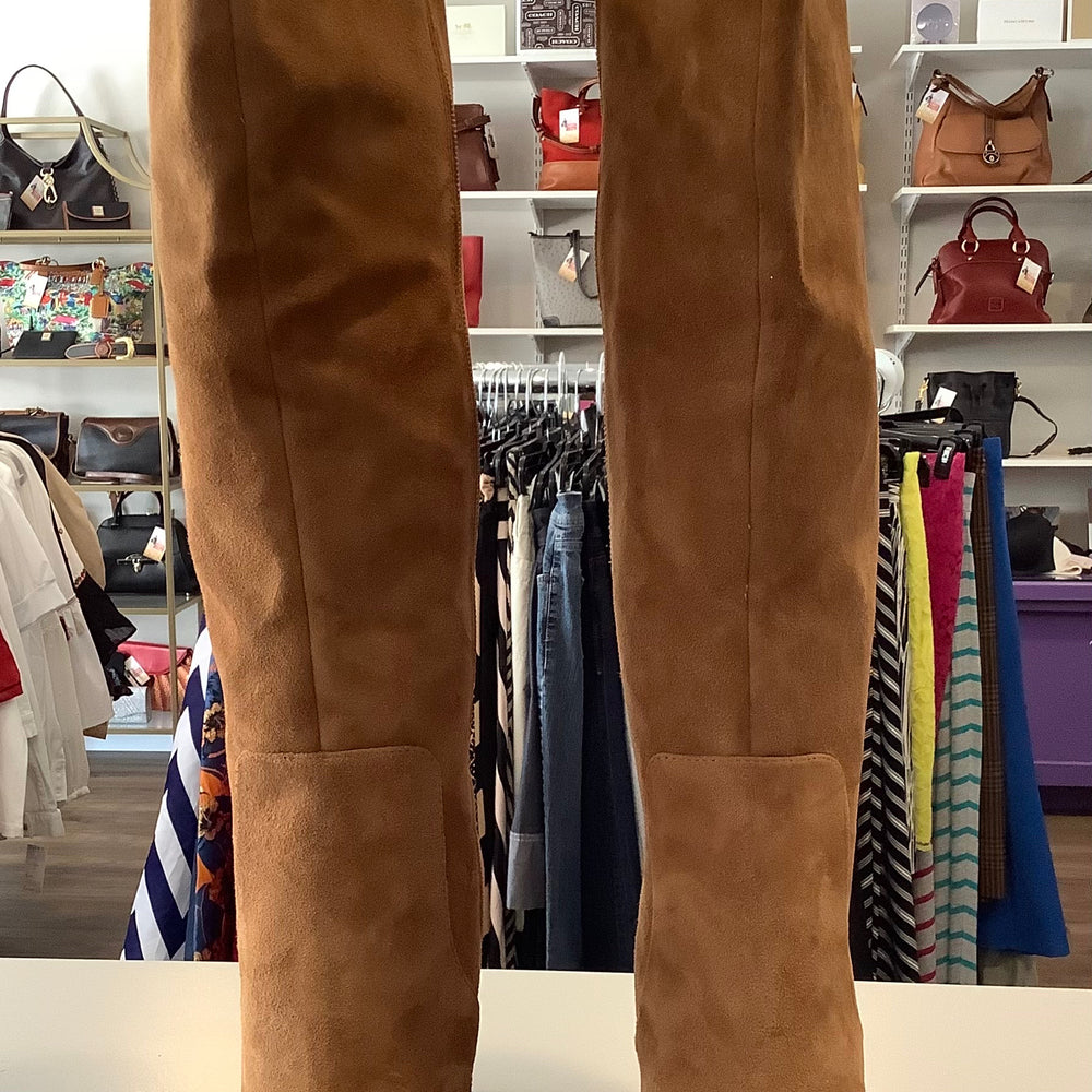 
                      
                        9.5 M Nine West Tall Boots
                      
                    